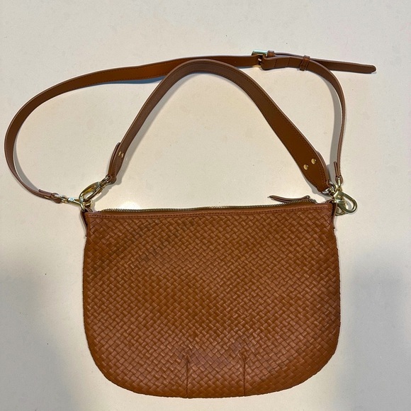 Quince Italian Leather Convertible Crescent Handwoven Shoulder Bag cognac - Picture 5 of 10